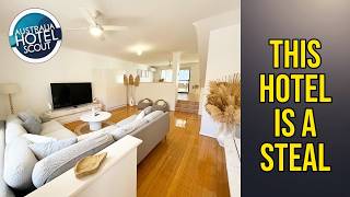 The Scarborough Beach House - Walk to the beach! - This Hotel Is a Steal | Perth, Australia🏩