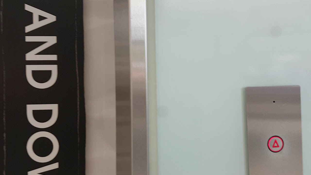 ThyssenKrupp Lift @ Arndale Shopping Mall in Manchester