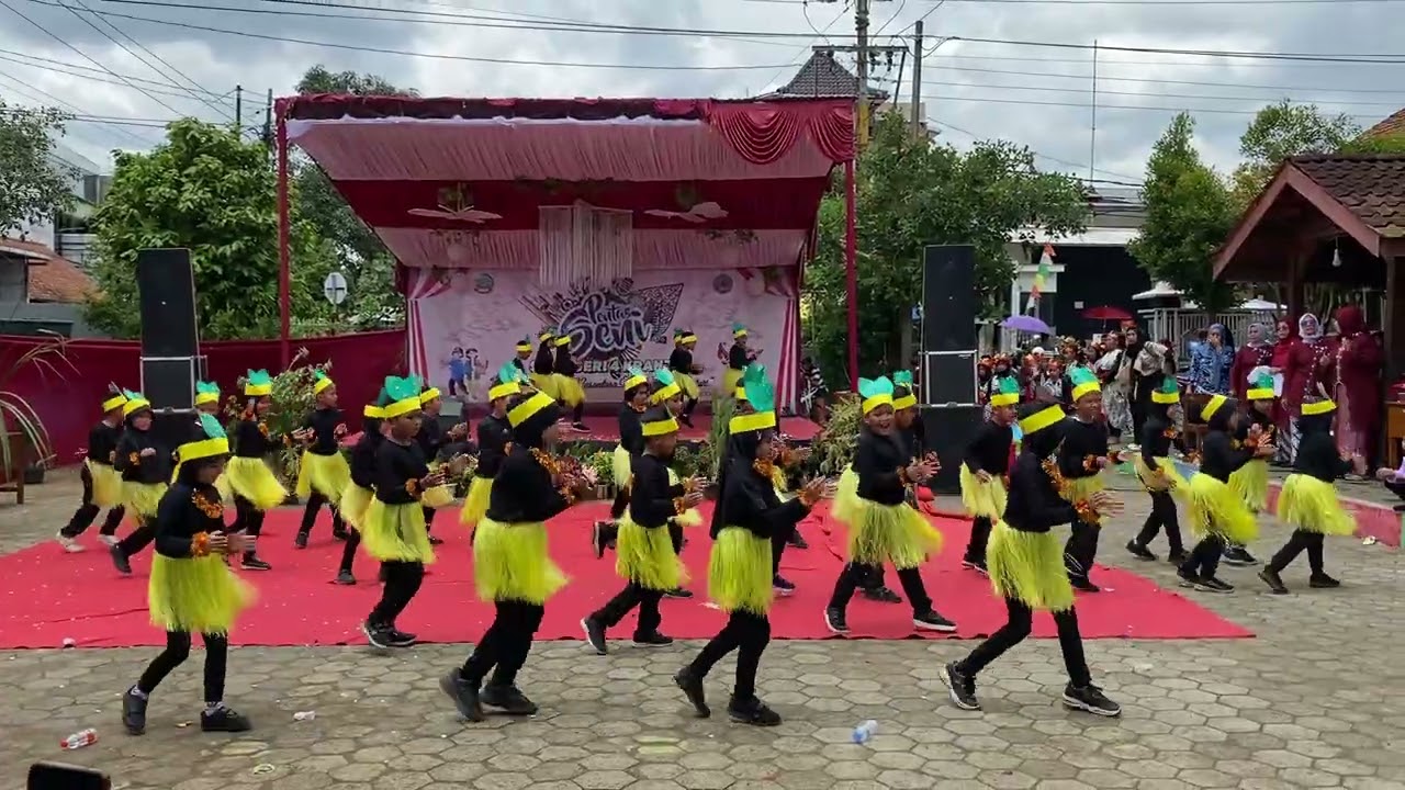 Tari Kreasi Tamang Pung