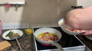 Como hacer un pollo al ajillo ... fácil y sencillo#cocinarápida #cocinafacil