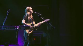 Julien Baker - Everybody Does (Live in London)