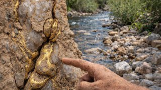 Smart Investors Are Buying Gold Now — Before 2026 Changes Everything