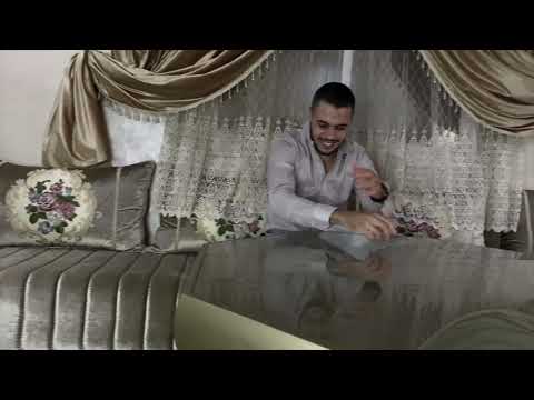 Affiche : MOUAD AOUR-رحلة الشاب المغربي