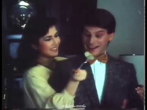 Nostaljik Lades reklamı (Aydan Burhan, Nilüfer Açıkalın)