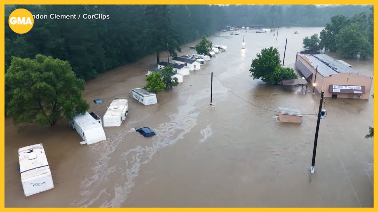 Torrential rain triggers flash floods, rescues in South