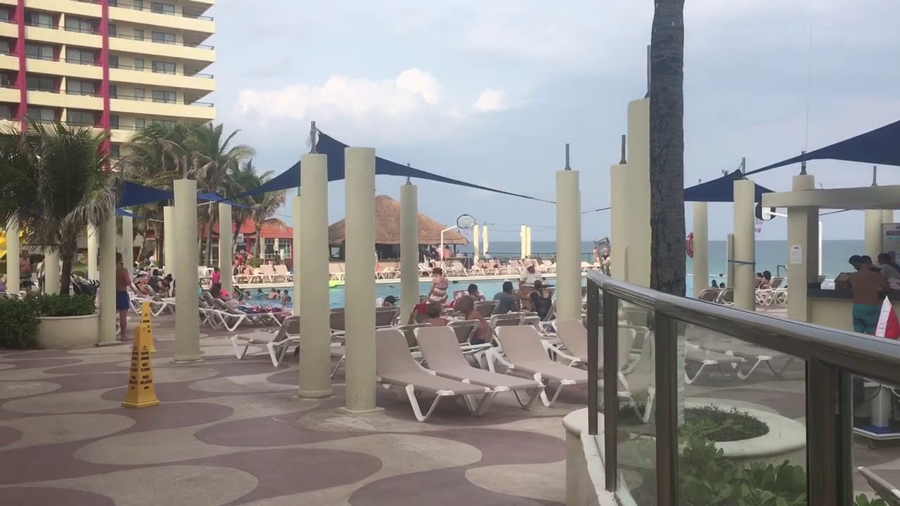 Crown Paradise Club, All-Inclusive Resort. Cancún, Mexico ...