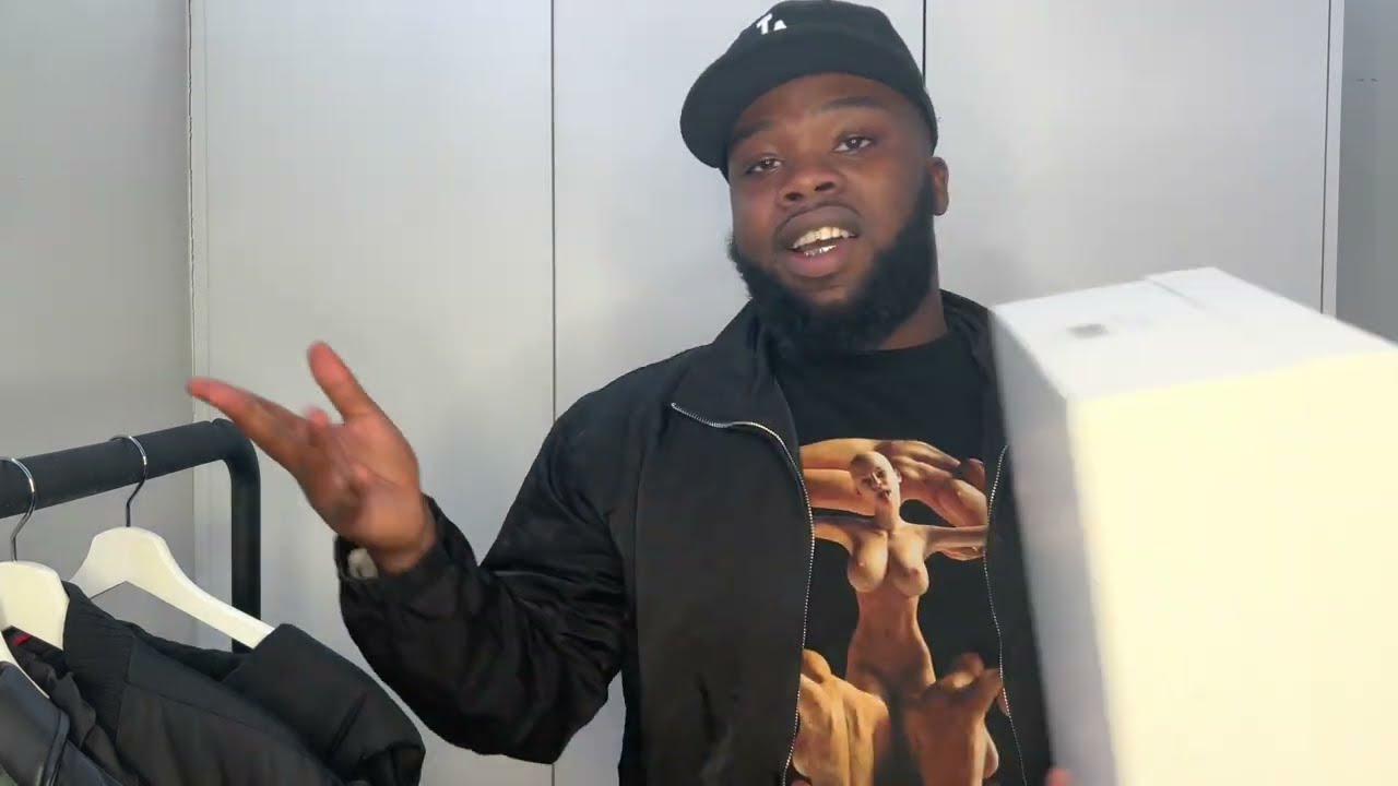 Shoes & accessories (Lanvin curb sneakers, Loewe Ibiza , Toga archives etc.)