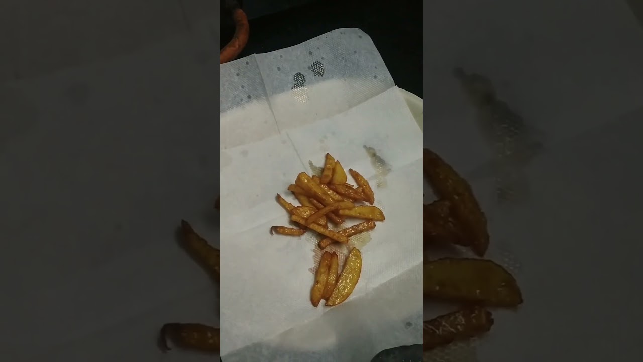 Street style chilli potato 😋 