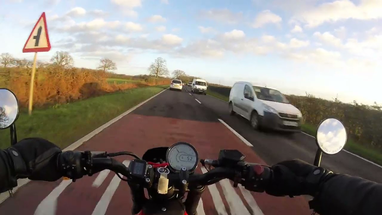 @philnewman8812. Brilliant bike,lots of enjoyment riding this machine 😃