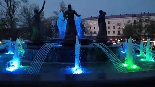 город уфа 27 апреля 2024 свето музыкальный фонтан 7 девушек.центр города ул ленина