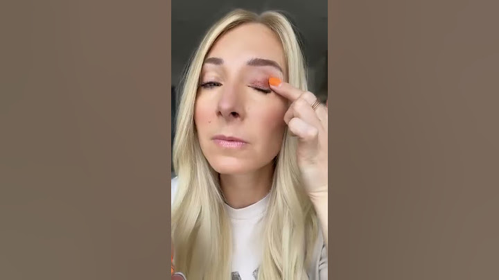 Quick eyeshadow look! Follow me @laurenlhale on Instagram and TikTok for more beauty tips!