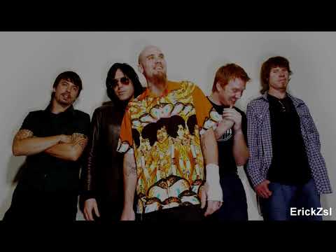 Queens Of The Stone Age - Song For The Dead Video Lyrics