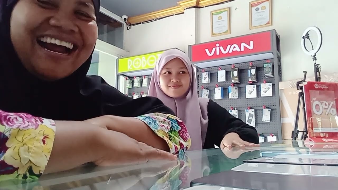Akhire Kakak Zahra beli hape baru