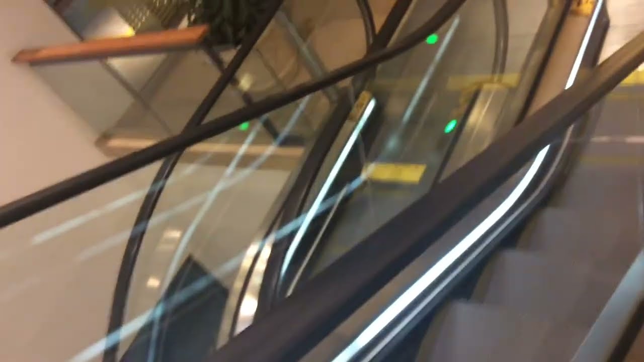 ThyssenKrupp escalators @ Mango Parking The Galleria @ Fort Lauderdale Fort Lauderdale, FL