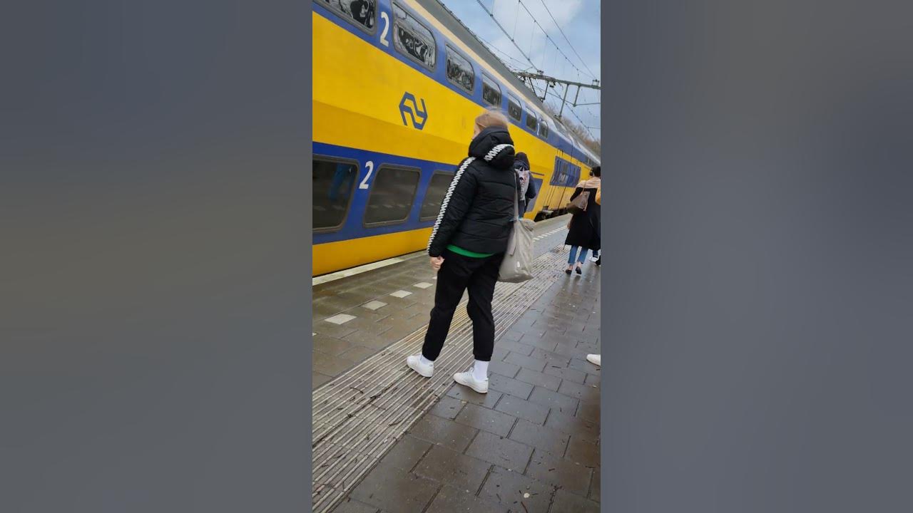 Train station Veenendaal De klomp the Netherlands 🇳🇱 intercity YouTube