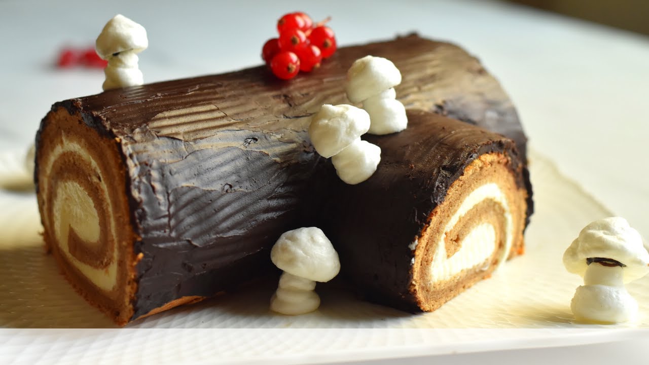 Easy Yule Log Cake for Christmas/Buche de Noel/Yule log recipe/Yule log cake /Chocolate log cake 