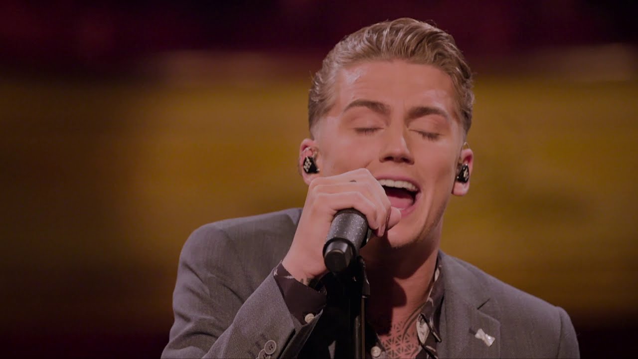 Mart Hoogkamer - All By Myself (Official video from "Sweet Memories")