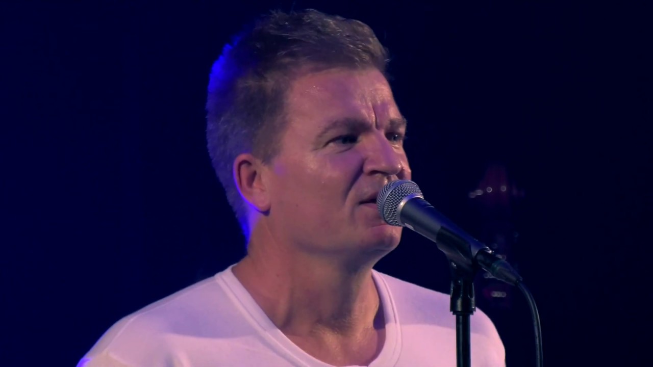 Watch Stig Skovlind - Singlerne - LIVE on YouTube Watch Stig Skovlind - Singlerne - LIVE on YouTube