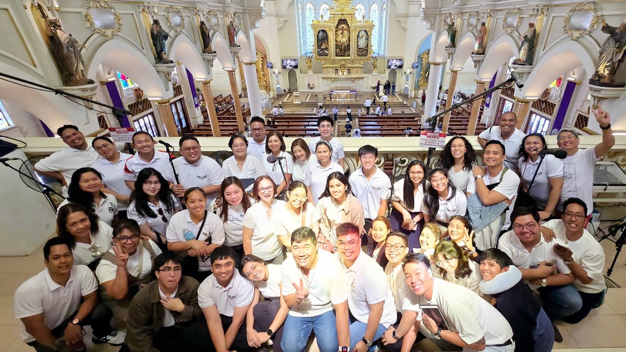 The Cross of Christ by Lester Delgado