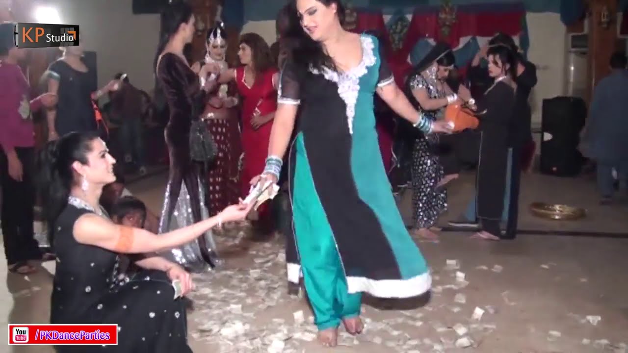 Shadi Dance Pashto Mujra Wedding Dance Party Youtube 