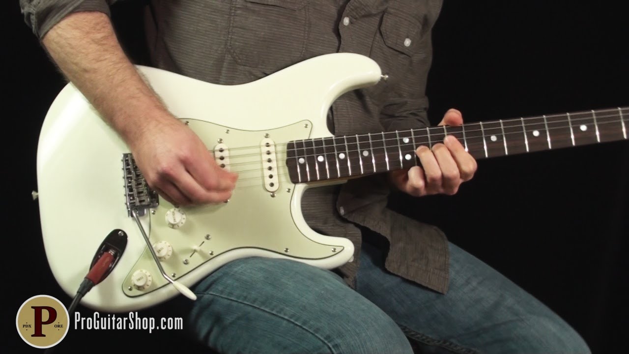 Fender Custom Shop Total Tone '65 Strat - YouTube