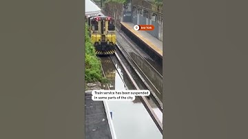 NYC flooding pours into subway as state declares emergency | REUTERS