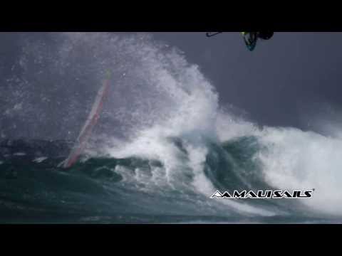 061 Camille Juban huge backloop crash