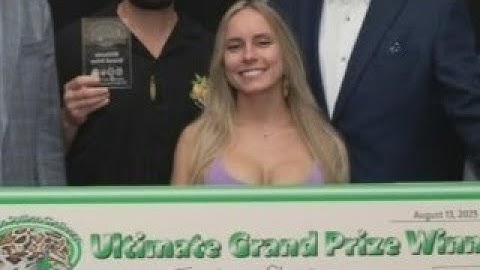 Woman claims $10,000 as "Ultimate Grand Prize" winner in Florida Python Challenge