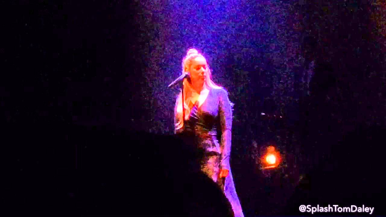 Leona Lewis 'Footprints in the sand' Sheffield 22/02/16 YouTube