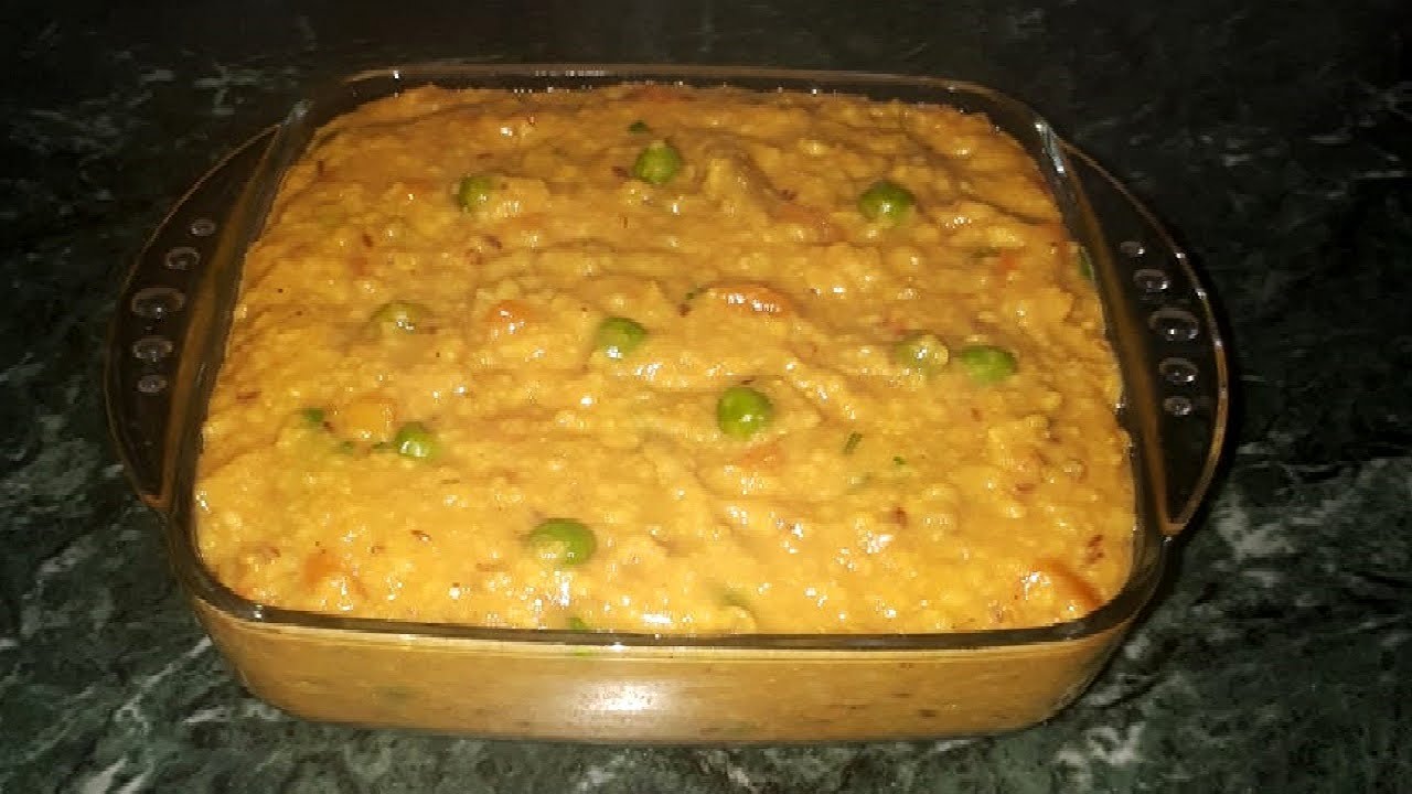 Oats ki khichdi recipe by Zeba Oats ki khichdi for weight loss