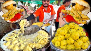 Famous Butter Vadapav king of Surat - People Crazy to Eat Anil Vadapav & Besan Fry Mirchi