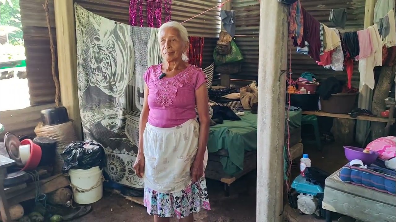 Ancianita necesita ayuda 