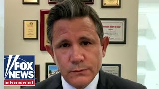 Democratic senator warns party members 'lost their course'