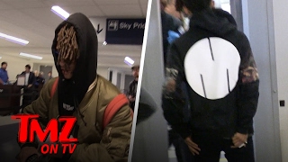 Jaden Smith Blasting Music At The Airport! | TMZ TV
