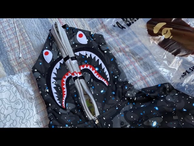 UNBOXING BAPE SPACE CAMO SHARK FULL ZIP DOUBLE HOODIE - YouTube