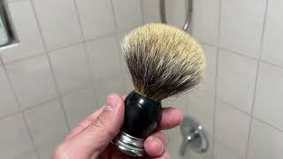 Jequil&Corenveo Fine Silvertip Badger Bristle Shaving Brush, With Heavy Weight Resin Base Review
