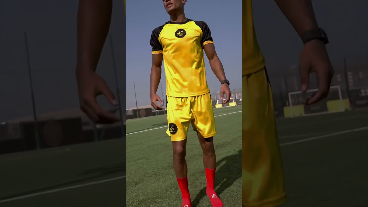 You should be wearing these grip socks! 👀 