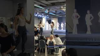Jan. 02, 2026 Shake it, girls! MBK center #thailand #mbkcenter