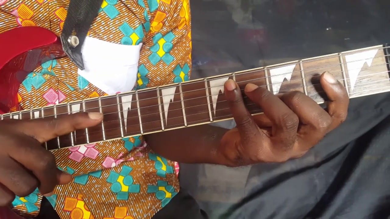 HOW TO PLAY HIGHLIFE GUITAR PRAISES WITH LICKS - YouTube