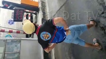 Nhóm Bạn Hữu Đường Xa Vận Chuyển Nước Miễn Phí Cho Bà Con Vùng Nhiễm Mặn