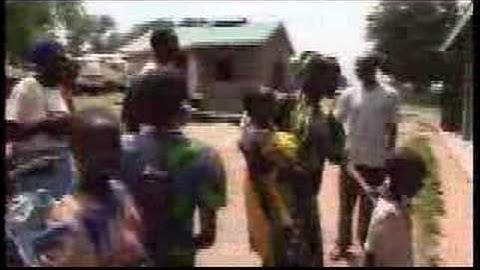 Sudan refugees return from Uganda  - 20 June 07
