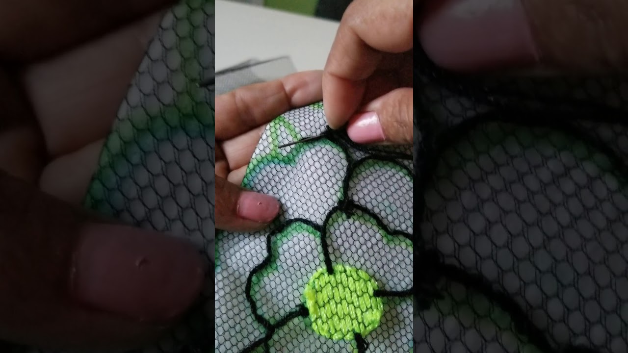 Bordado ! Contorno de flor en petatillo bordado en tull , paso#1