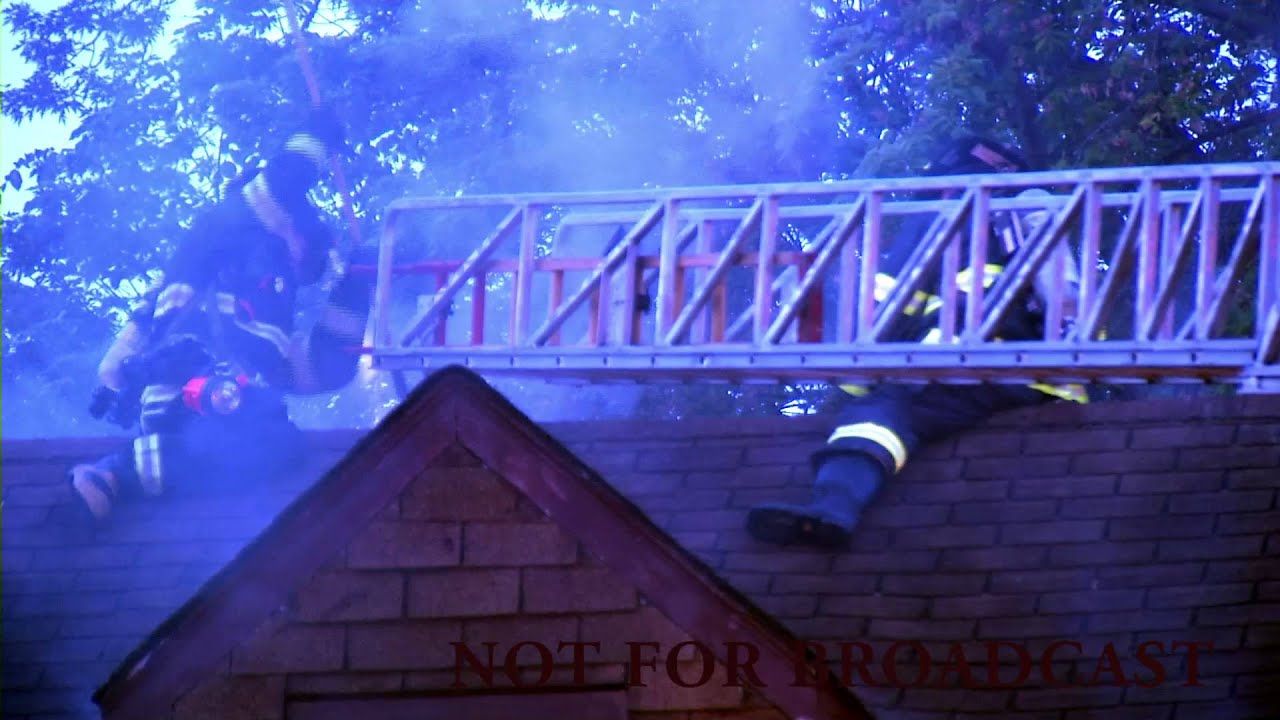 House Fire in Oak Lawn, IL at 4857 W. 96th Street YouTube