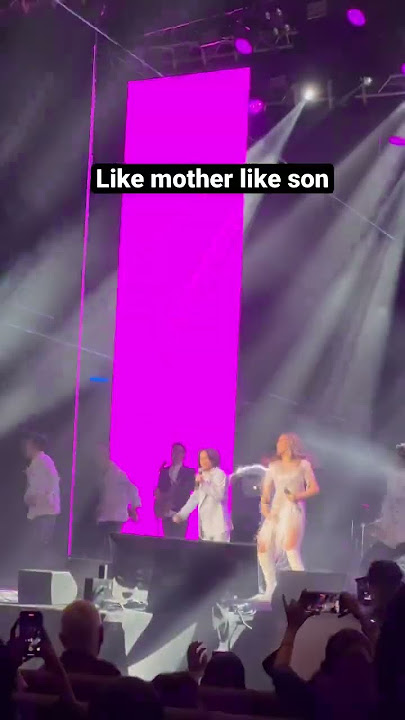 Bcl ft Noah Sinclair di konsert Blossom kuala lumpur. Amazing mon and son.