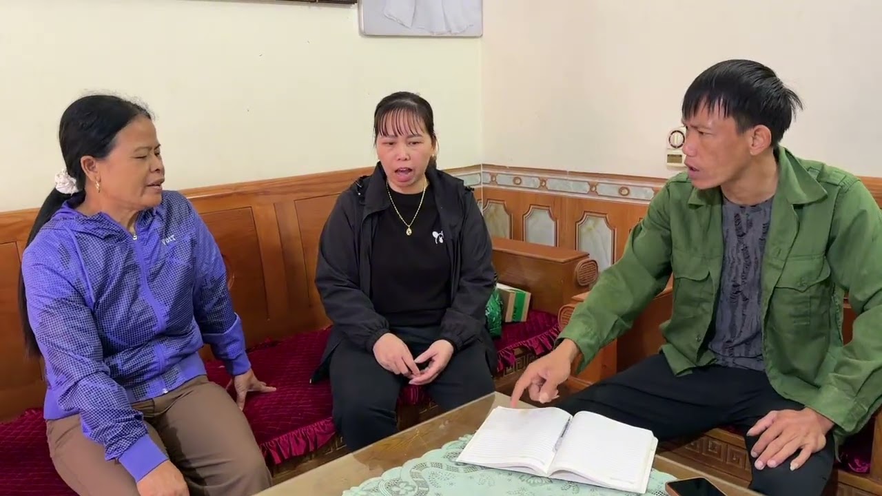 Mụ Minh Tới Khuyên Hảo Và Cô Mai Không Nên Làm To Chuyện Ra.Hảo Không Đồng Ý 