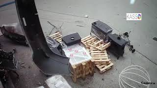 40 Saniyelik Hortum Sanayi Sitesini Savaş Alanına Çevirdi.. سەیرکەن گەردەلوول چی دەکات