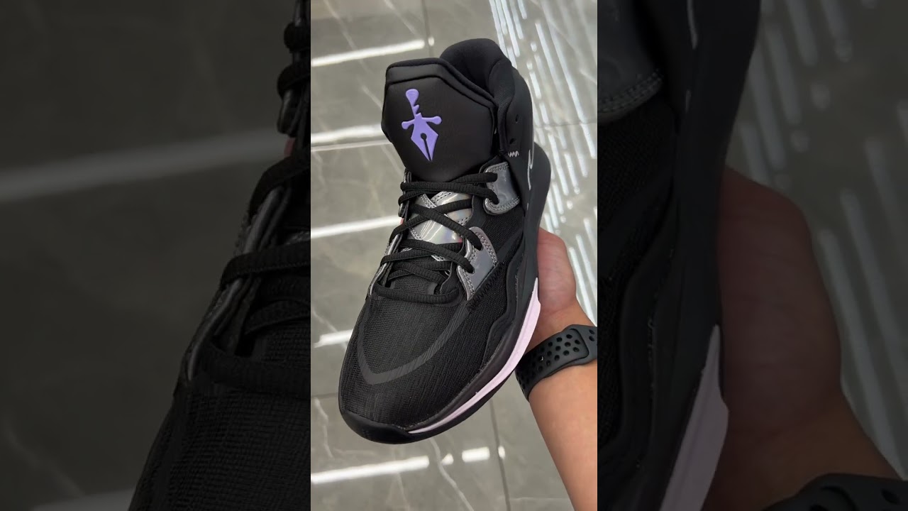 Brand new Kyrie Infinity colorway. ⚔️🔥 