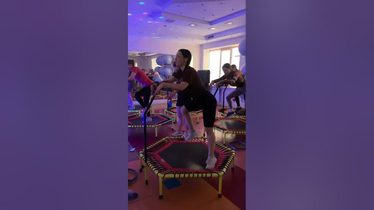 Джампинг фитнес одежда