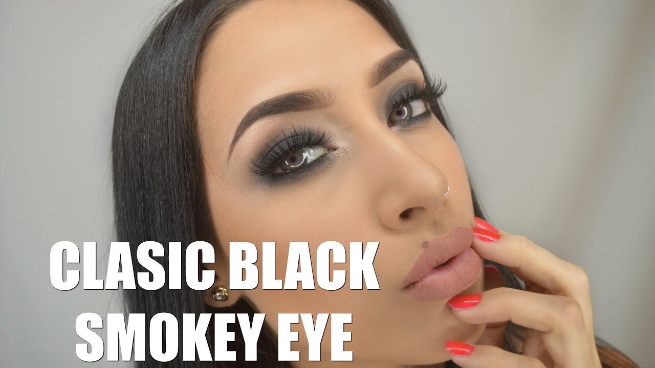 Classic Black Smokey Eye Tutorial