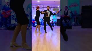 Smooth and easy swing dance